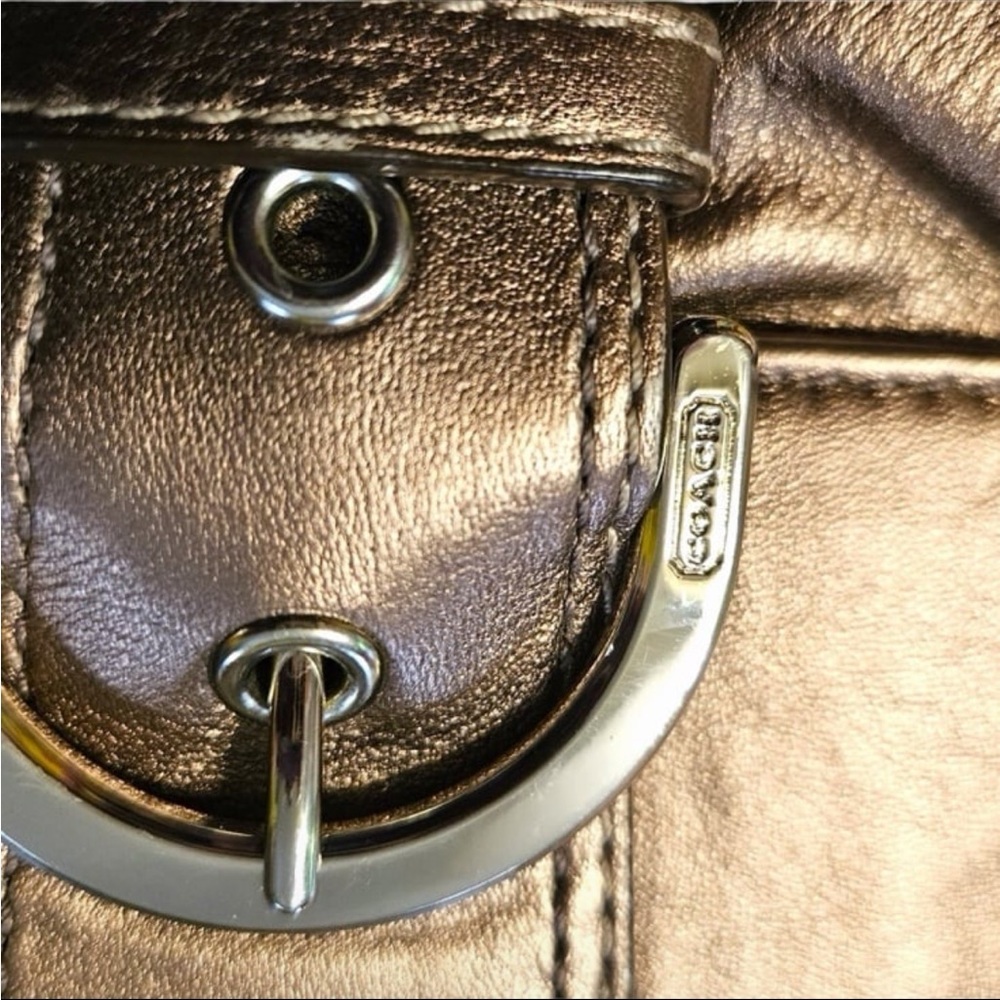 Coach Soho shoulder bag bronze metallic leather purse - Picture 3 of 6